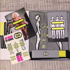 GUCCI Chime for Change gift set